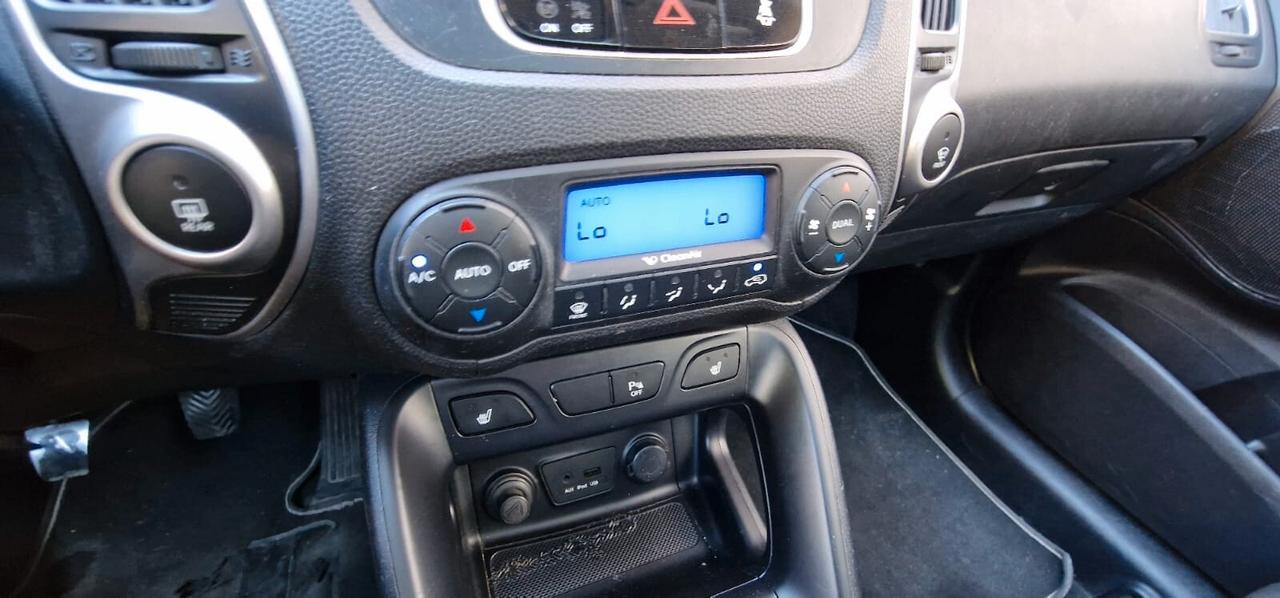 Hyundai iX35 1.7 CRDi 2WD Xpossible