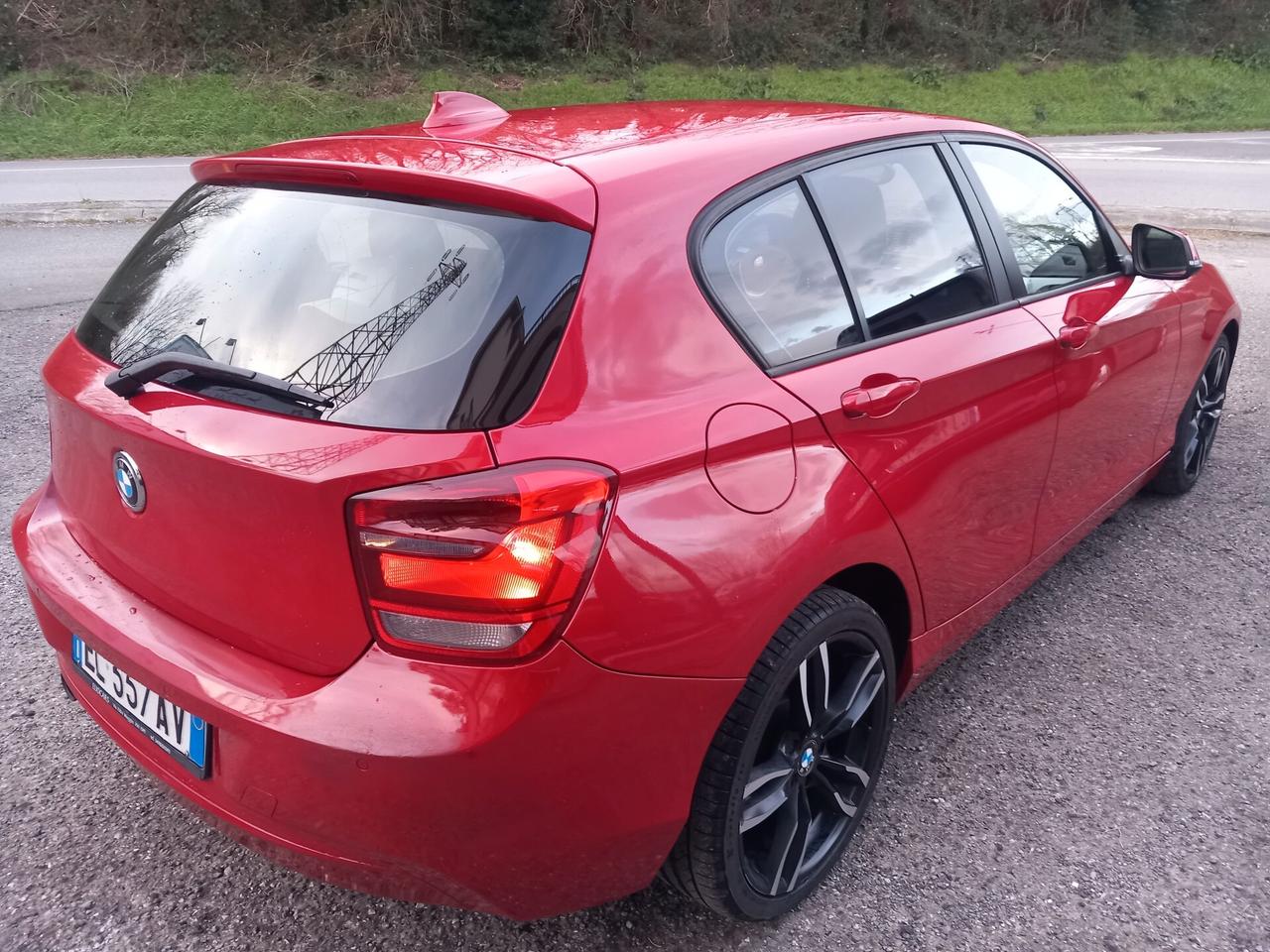 Bmw 116 116d 5p. Sport