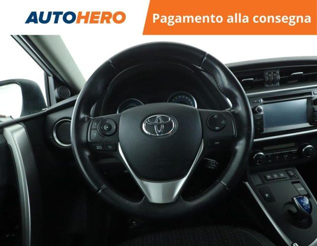 TOYOTA Auris Touring Sports 1.8 Hybrid Lounge