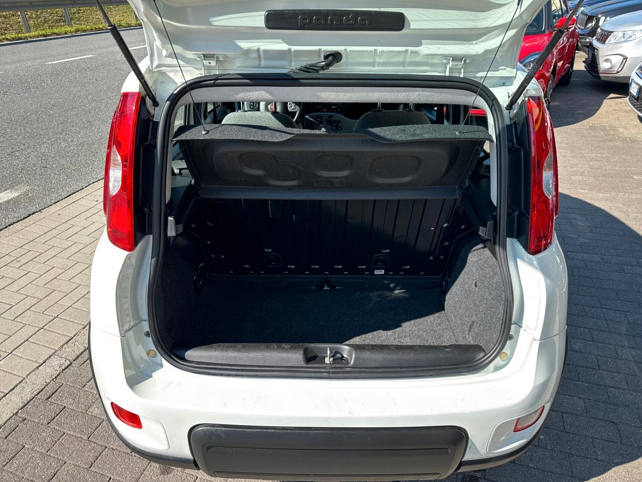 FIAT PANDA 1.0cc 69CV BENZINA NEOPATENTATI