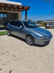 Alfa Romeo 147 1.9 JTD 16V cat 3 porte Progression