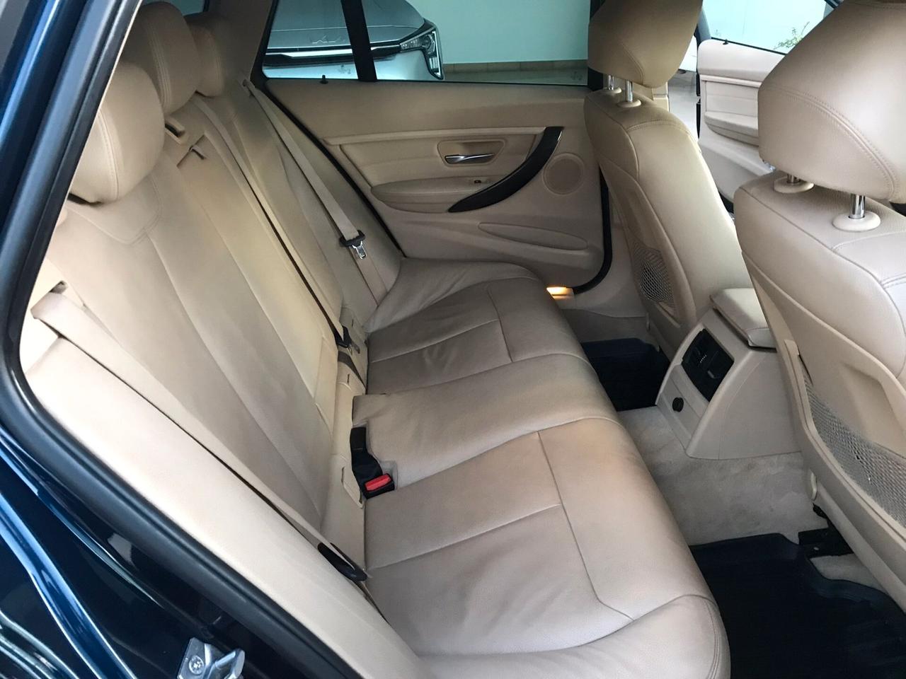 Bmw 320 320d Touring Luxury