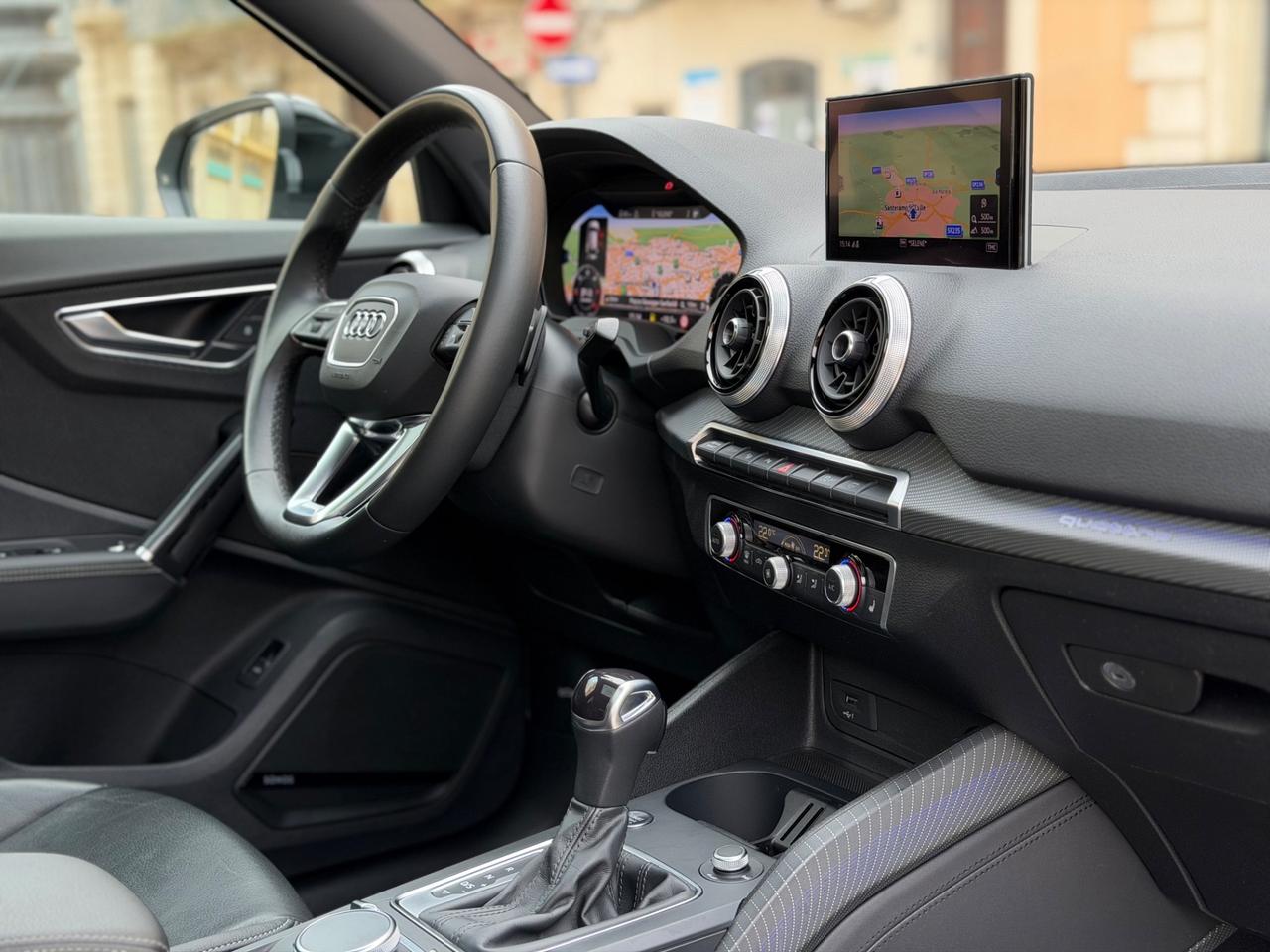 Audi Q2 35 TDI QUATTRO S-TRONIC S-LINE IDENTITY BLACK