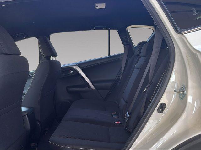 TOYOTA RAV 4 2,5 Hybrid 2WD Dynamic