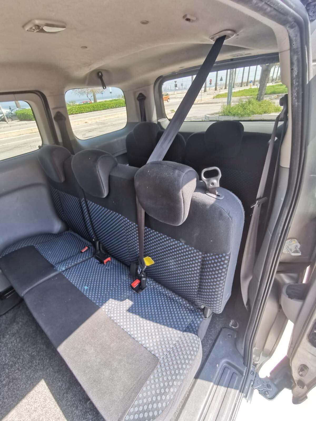 Nissan NV200 1.5 dCi 110CV Combi Efficient 7POSTI