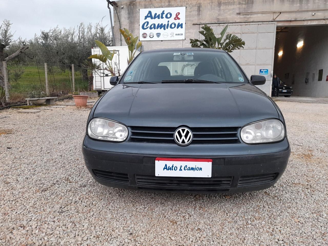 Volkswagen Golf 1.9 TDI/110 CV cat 5p. Comfortline