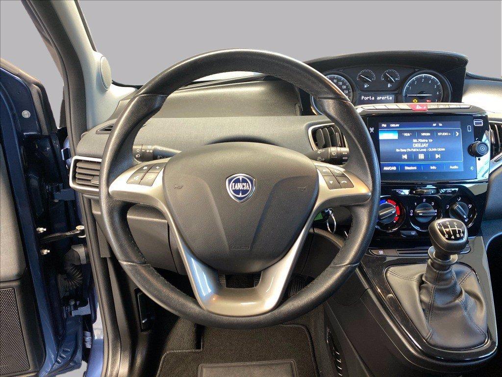 LANCIA Ypsilon 1.0 firefly hybrid Gold s&s 70cv del 2022