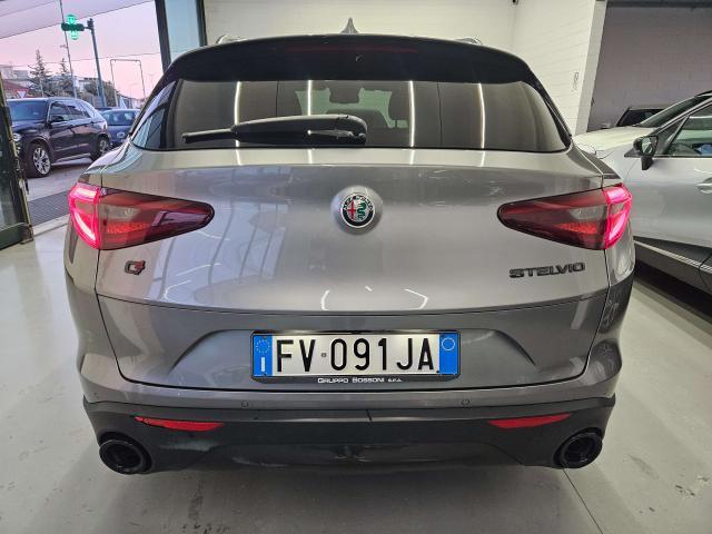 Alfa Romeo Stelvio Stelvio 2017 2.2 t Business Q4 190cv auto my19