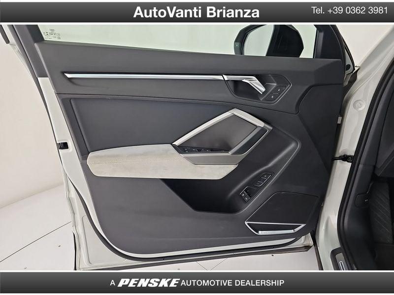 Audi Q3 SPB 45 TFSI e S tronic S line edition