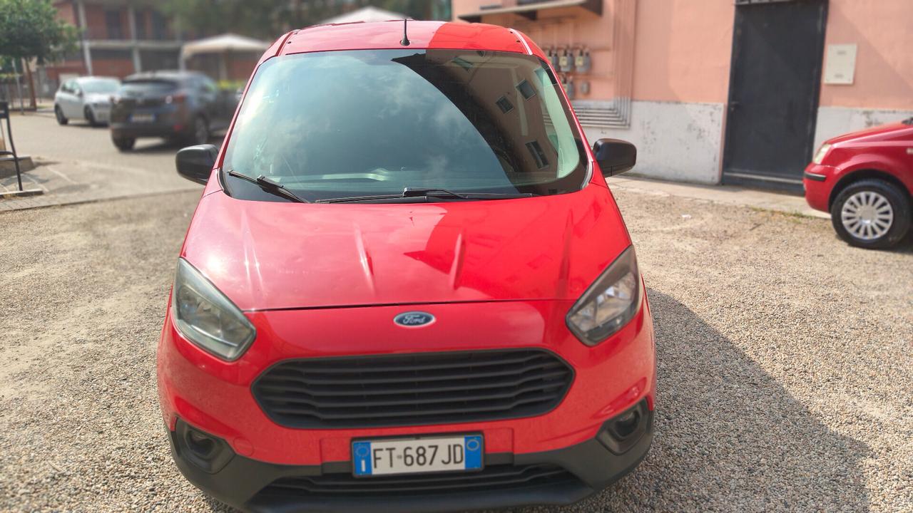 Ford Transit Courier 1.5 TDCi 75CV Titanium