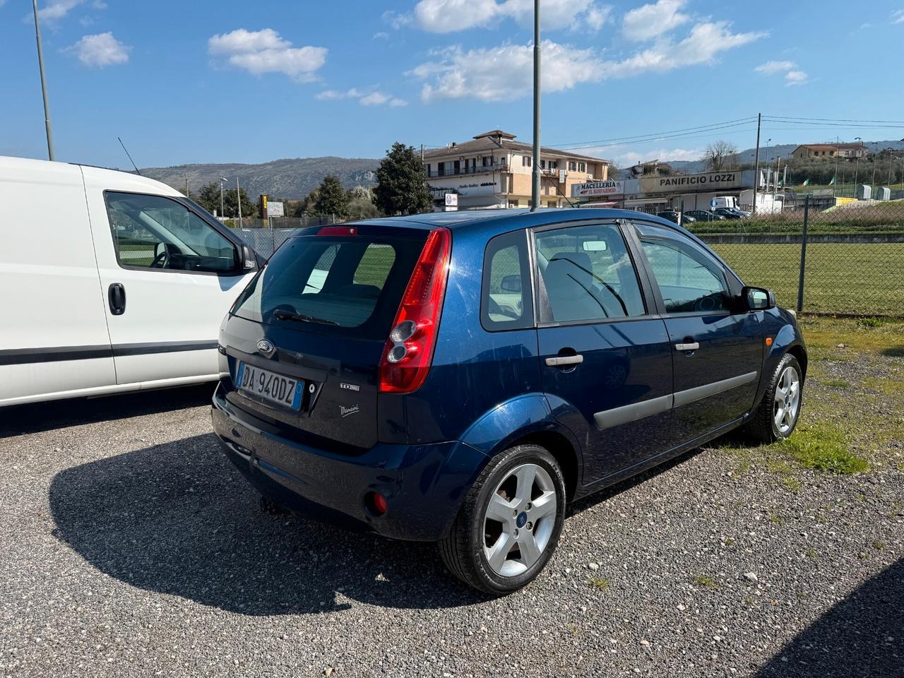 Ford Fiesta 1.4 TDCi 5 porte (Neopatentati)