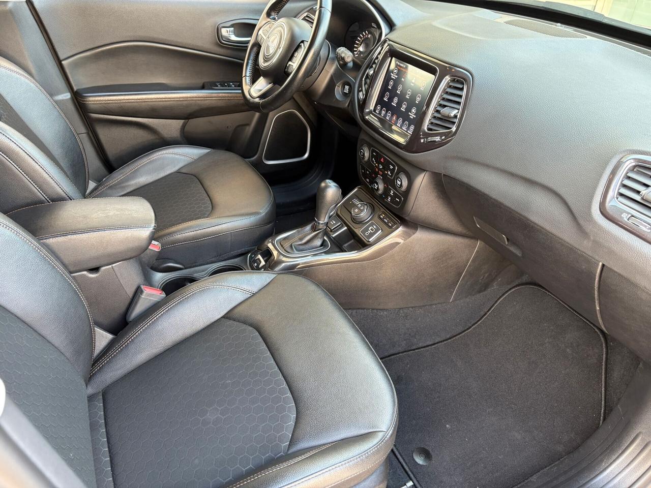 J Compass 1.3Hyb. 4xe L-Lock Lim. 190 P-In 2020