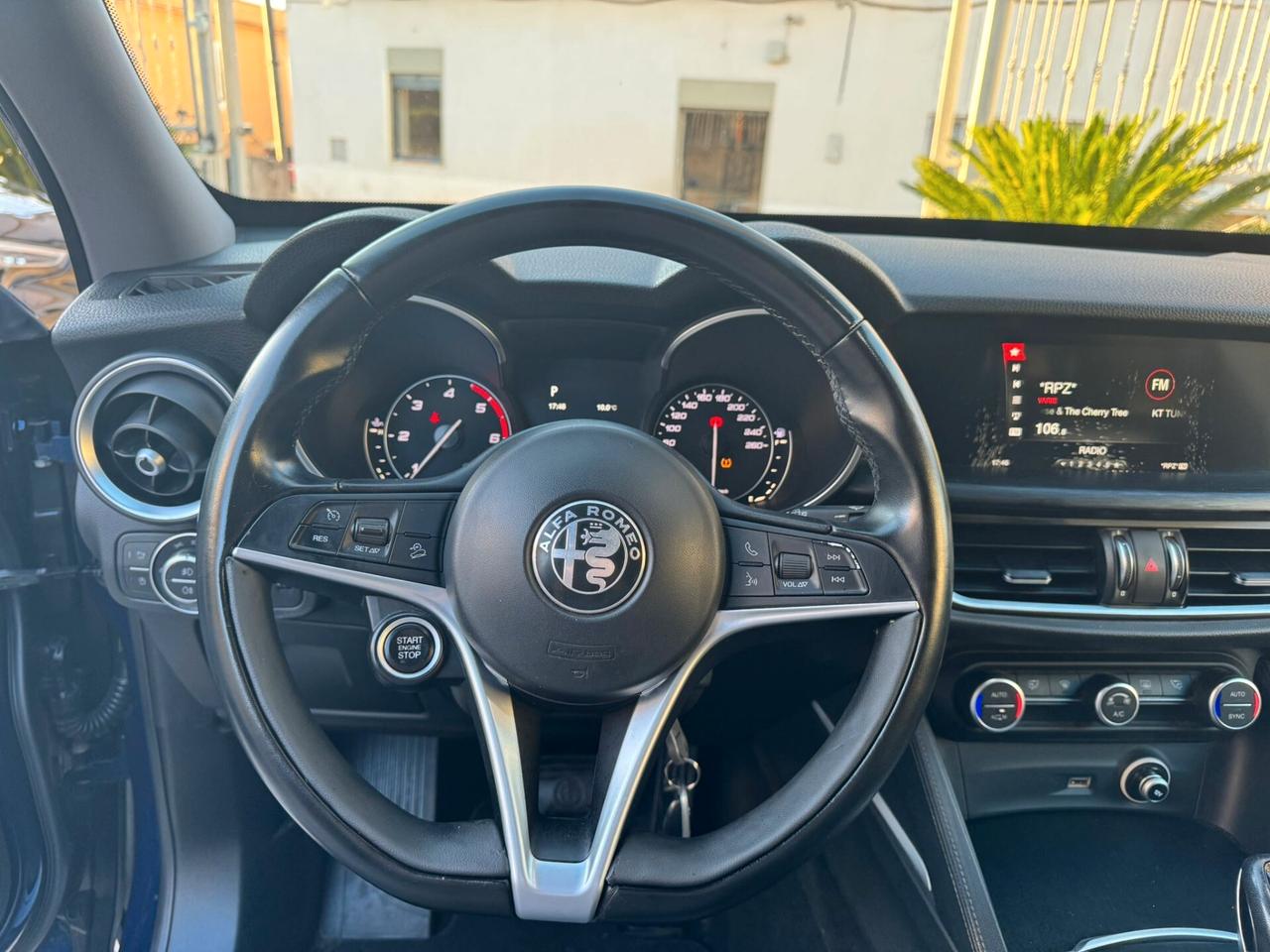 Alfa Romeo Stelvio 2.2 Turbodiesel 180 CV AT8 RWD Executive