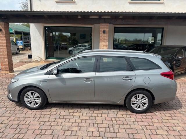 Toyota Auris 1.8 Hybrid Active Plus Station Wagon