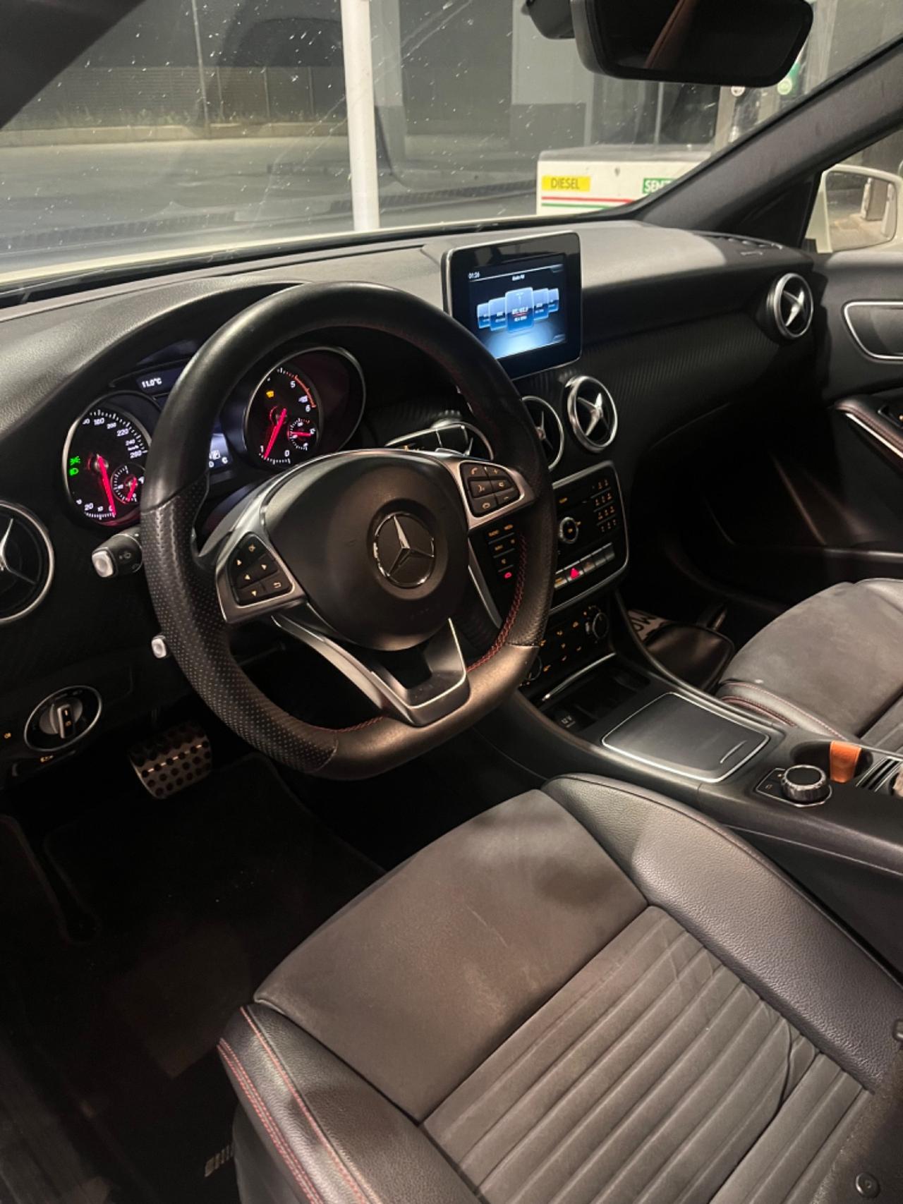 Mercedes-benz A 180 A 180 d Automatic Premium