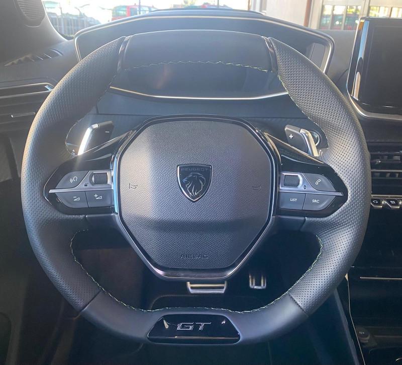 Peugeot 2008 1.2 hybrid GT 145cv e-dcs6