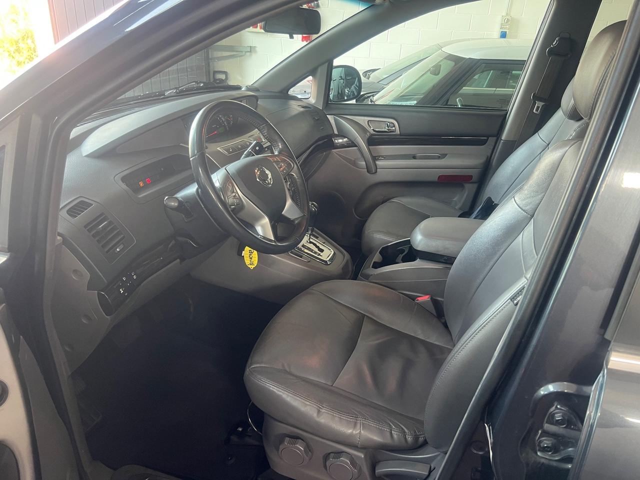 Ssangyong Rodius 2.2 Diesel 4WD A/T Classy Pelle