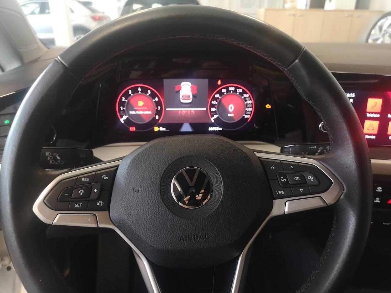 Volkswagen Golf 1.0 TSI EVO Life 110 CV