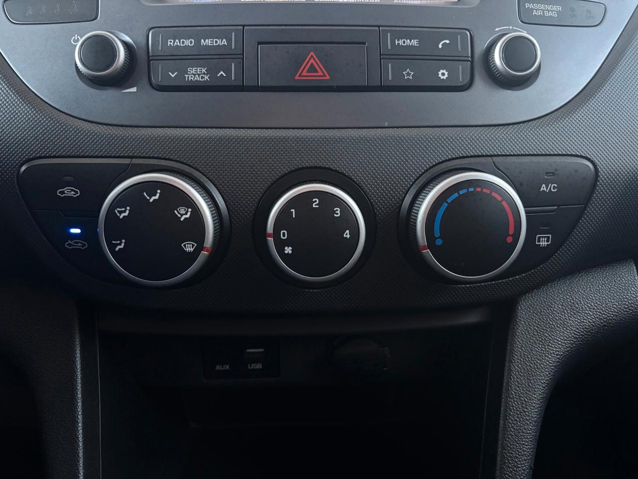 Hyundai i10 1.0 MPI Tech
