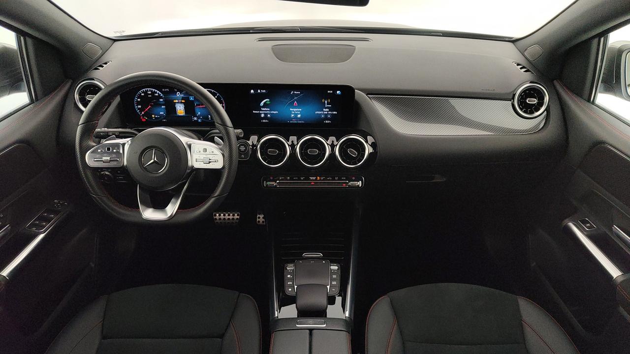 Mercedes-Benz B 200 d Premium auto