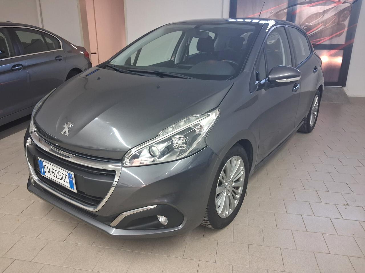 Peugeot 208 PureTech 82 Stop&Start 5 porte Allure