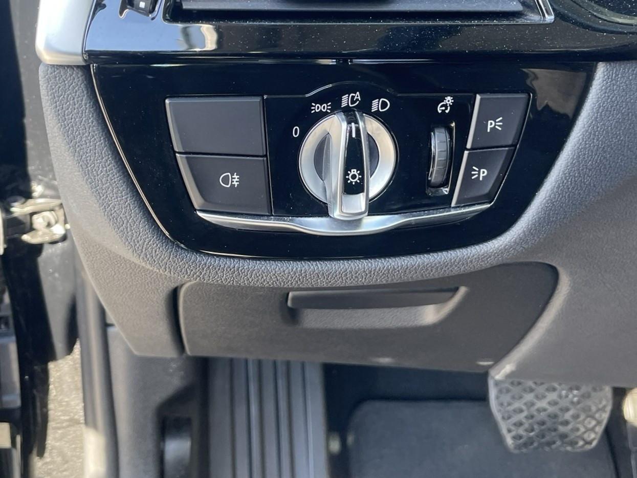 BMW Serie 5(G30/31/F90) - 518d 48V Business