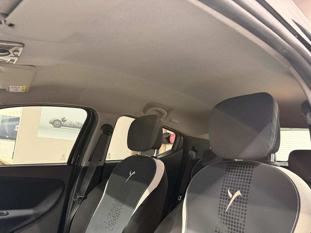 Lancia Ypsilon 1.2 69 CV 5 porte S&S Platinum