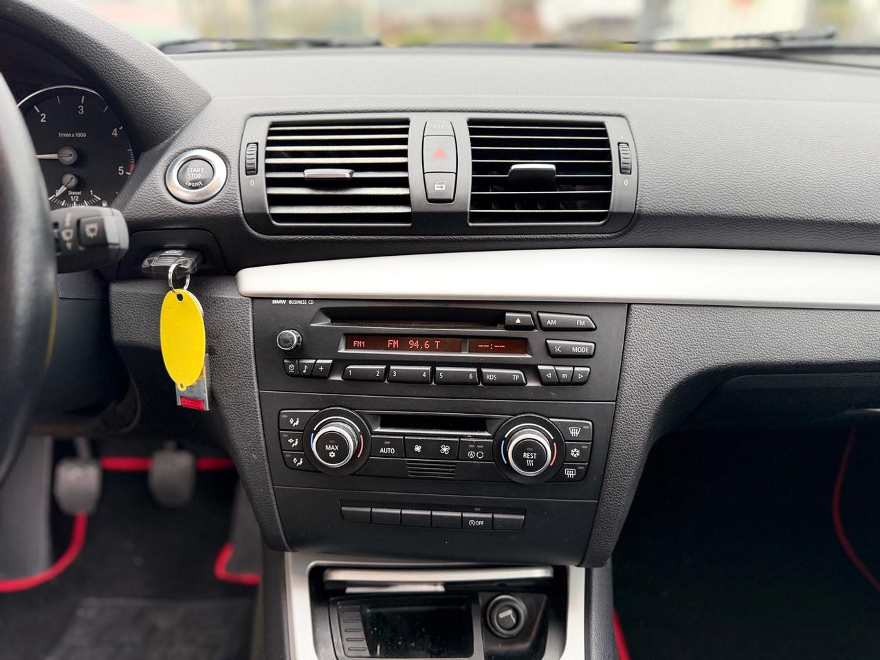 Bmw 118 118d cat 3 porte Futura PARI AL NUOVO