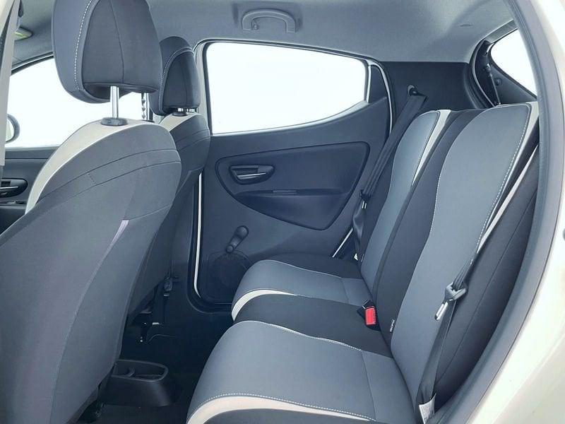 Lancia Ypsilon Ypsilon 0.9 Twinair 85 CV 5 porte Metano Ecochic Elefantino