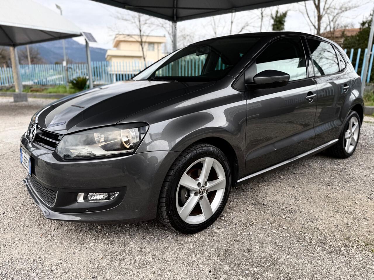Volkswagen Polo 1.6 TDI 90CV DSG 5 porte ANCHE NEOPATENTATI