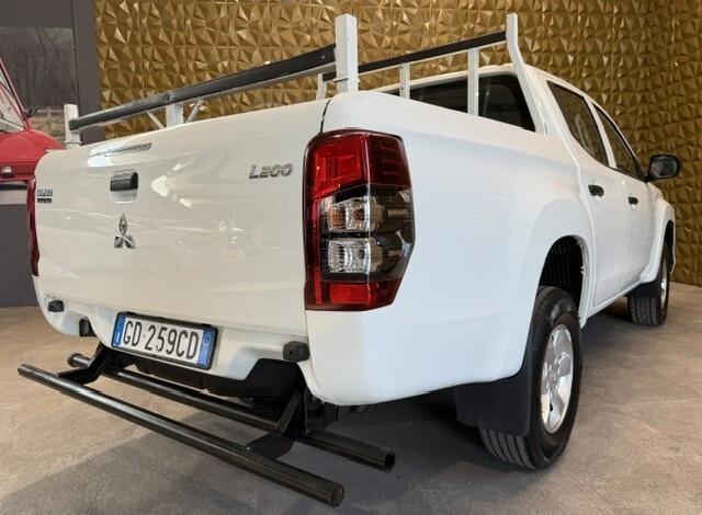 Mitsubishi L200 2.3 D Double Cab 4x4 Super Select Intense