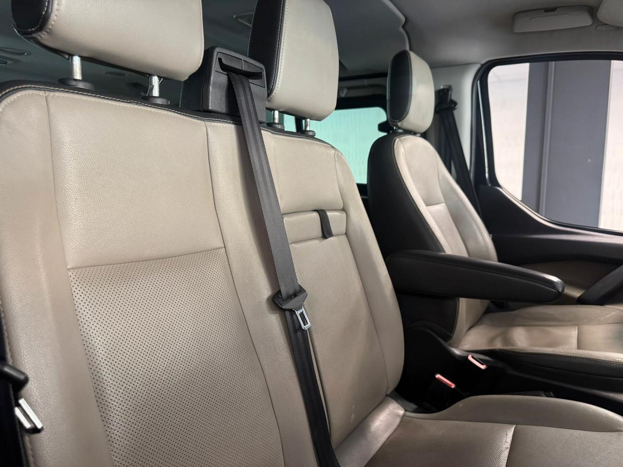 Ford Tourneo Custom 310 2.0 TDCi 170CV PC Titanium