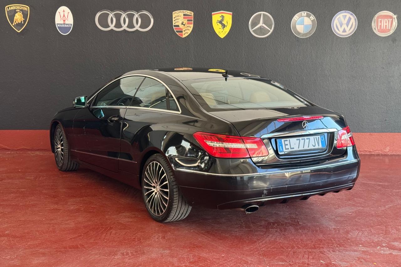 Mercedes-benz E 220 CDI BlueEFFICIENCY Avantgarde