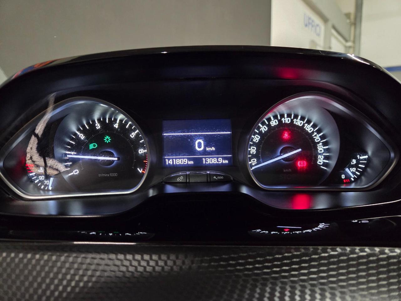 Peugeot 208 5 Porte 208 5p 1.2 puretech Allure s&s 82cv my18