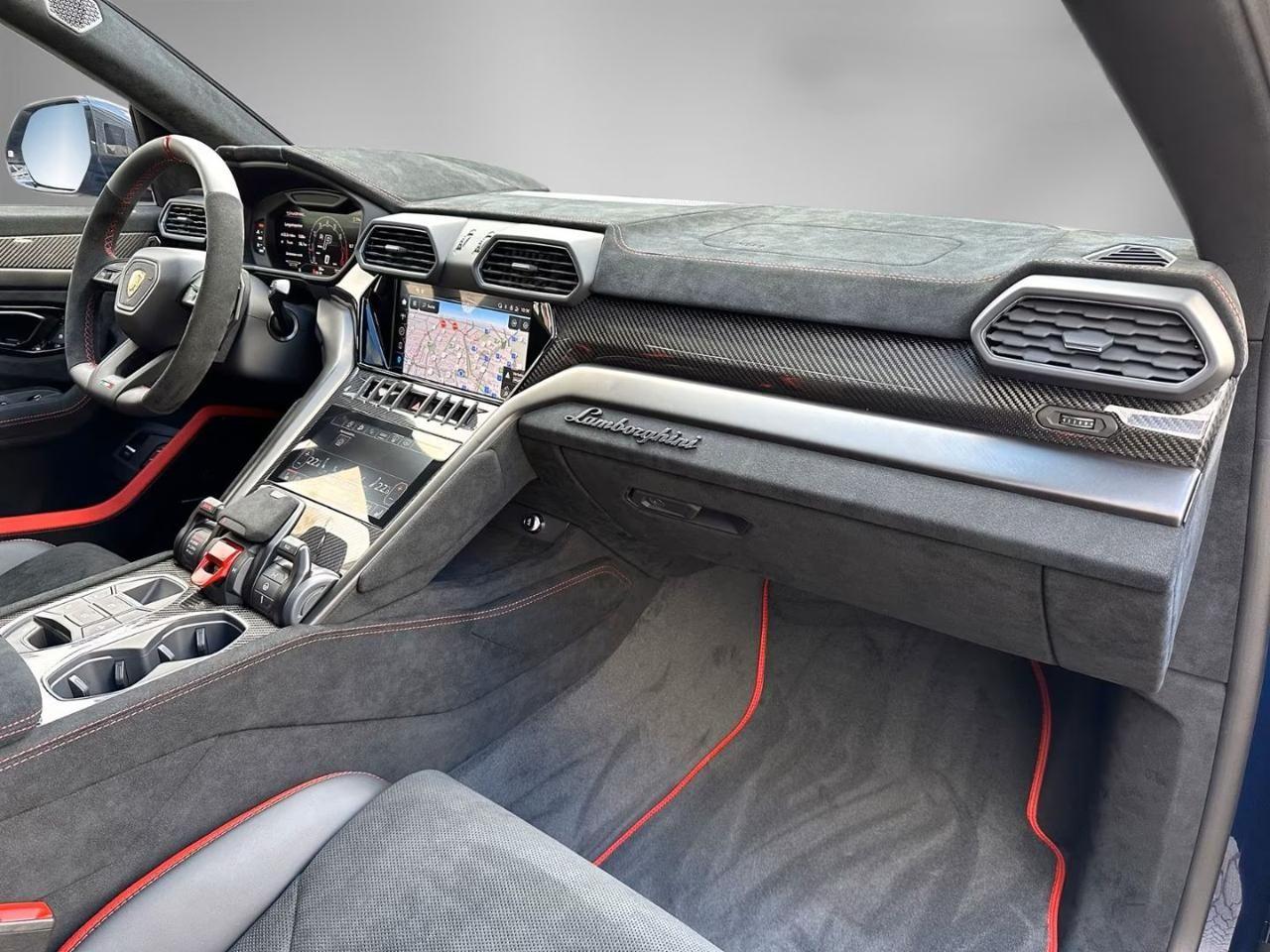 LAMBORGHINI Urus 4.0 Performante 666cv TUA IN 30 GIORNI