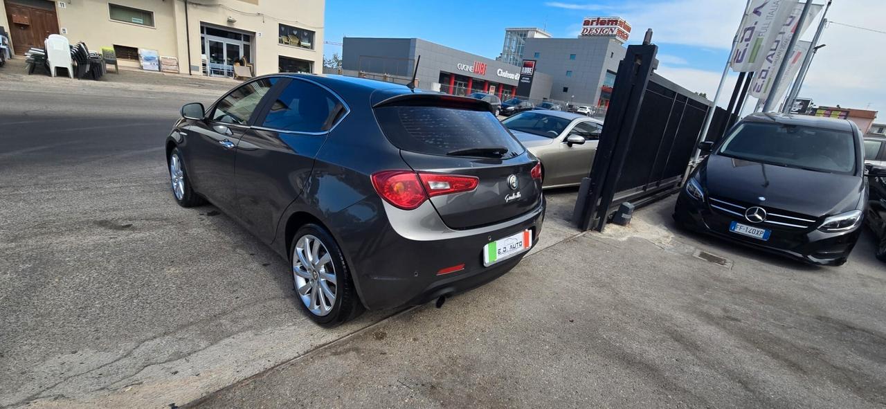 Alfa Romeo Giulietta 1.6 JTDm-2 105 CV Exclusive