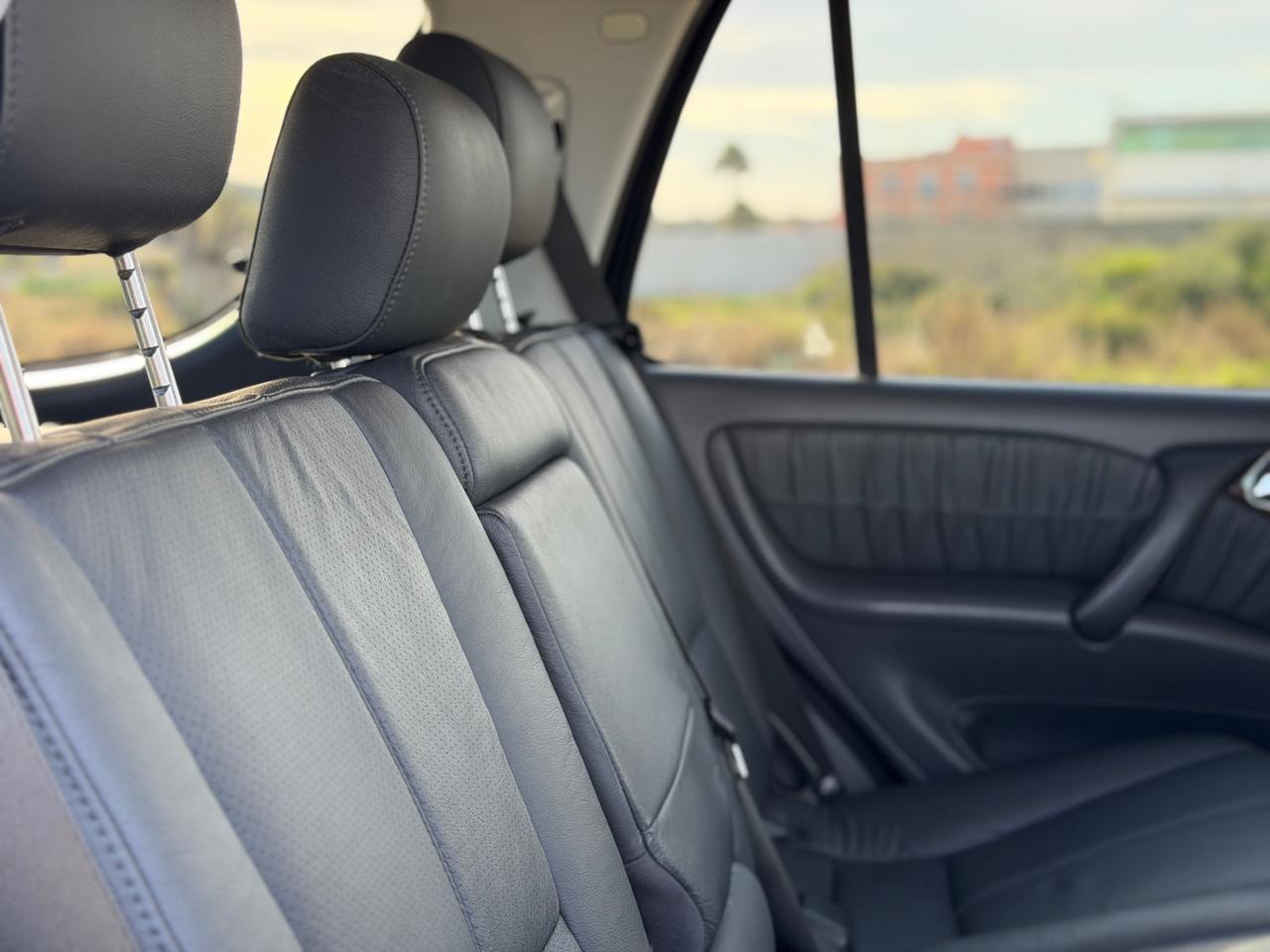 Mercedes-benz ML 400 turbodiesel cat CDI AMG V8