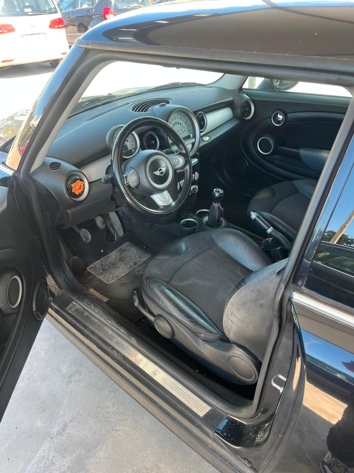 Mini 1.6 16V Cooper D Chili