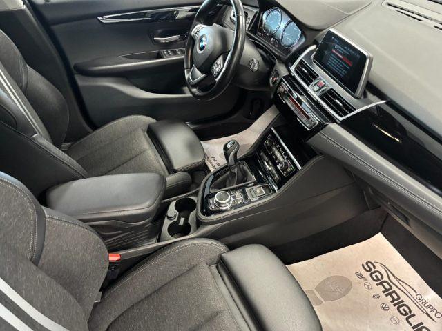 BMW 216 i Gran Tourer Advantage Full Optional