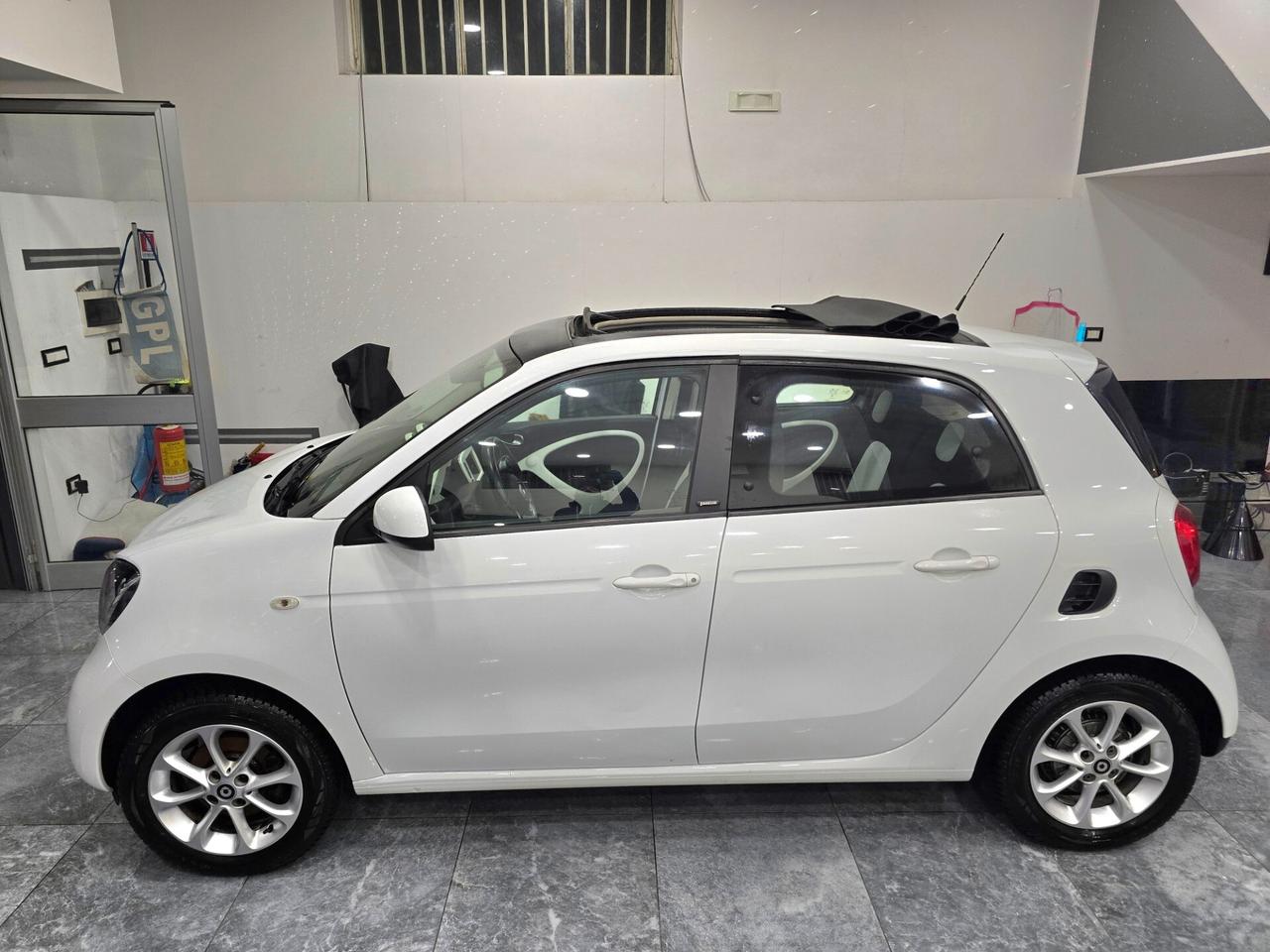 Smart ForFour 70 1.0 Passion Open Air