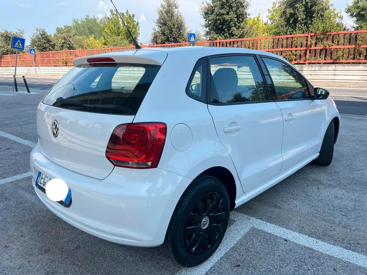 Volkswagen Polo 1.4 BENZ.5 porte Comfortline"MOTORE NUOVO FATTURATO"