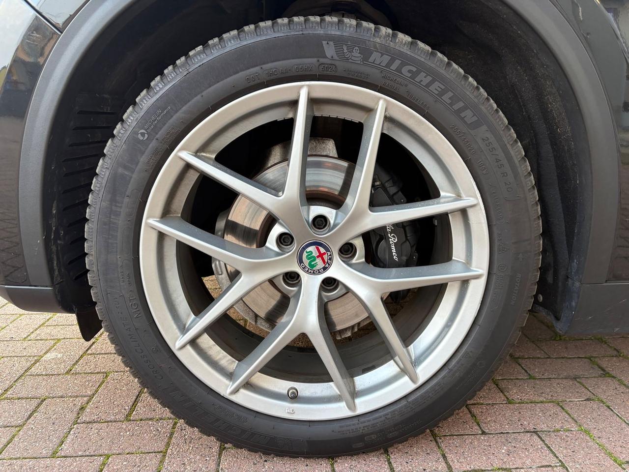 Alfa Romeo Stelvio First Edition 2.0 280 CV #9829