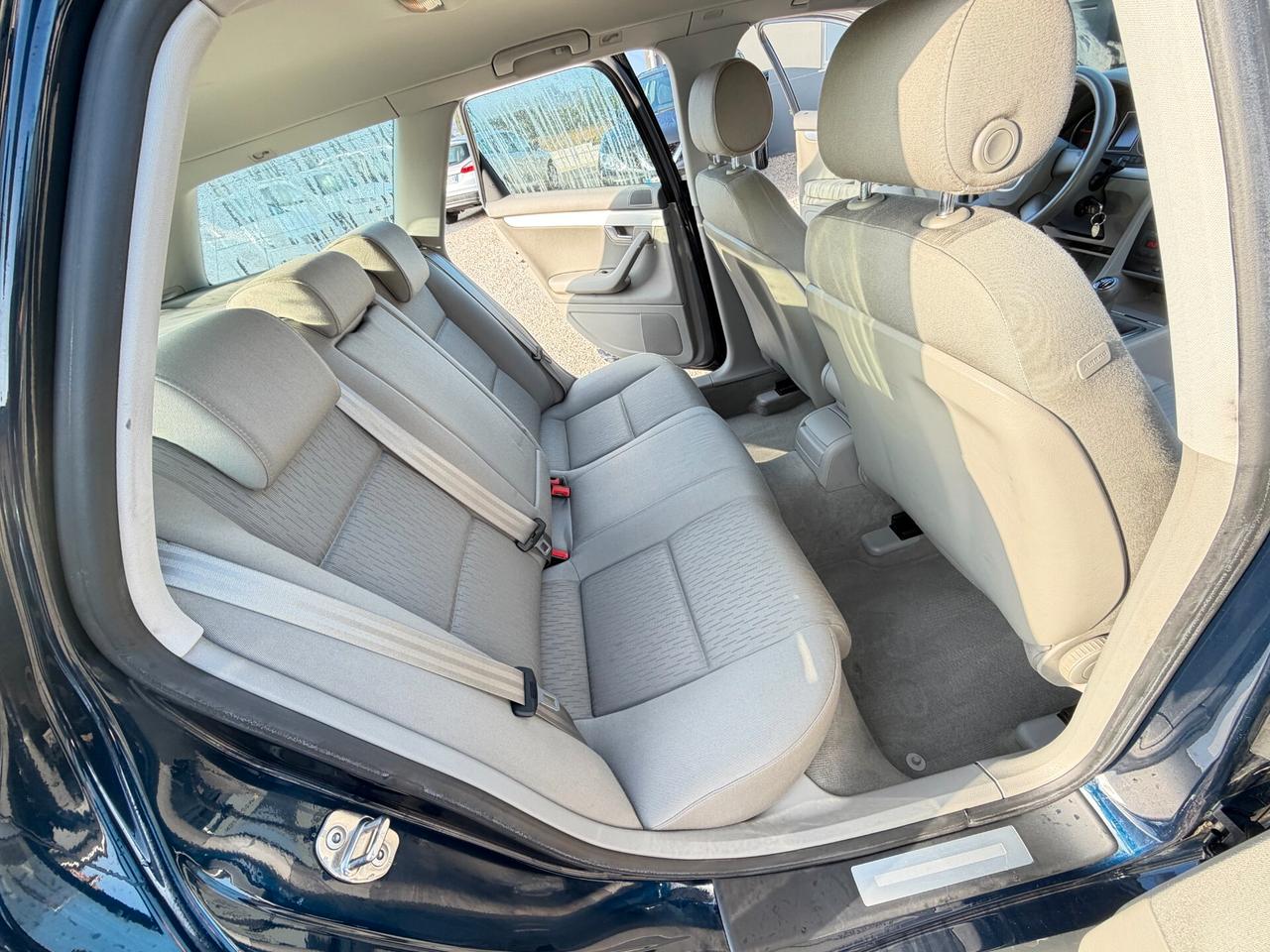 Audi A4 2.0 TDI Avant 140 cv 122.078 km