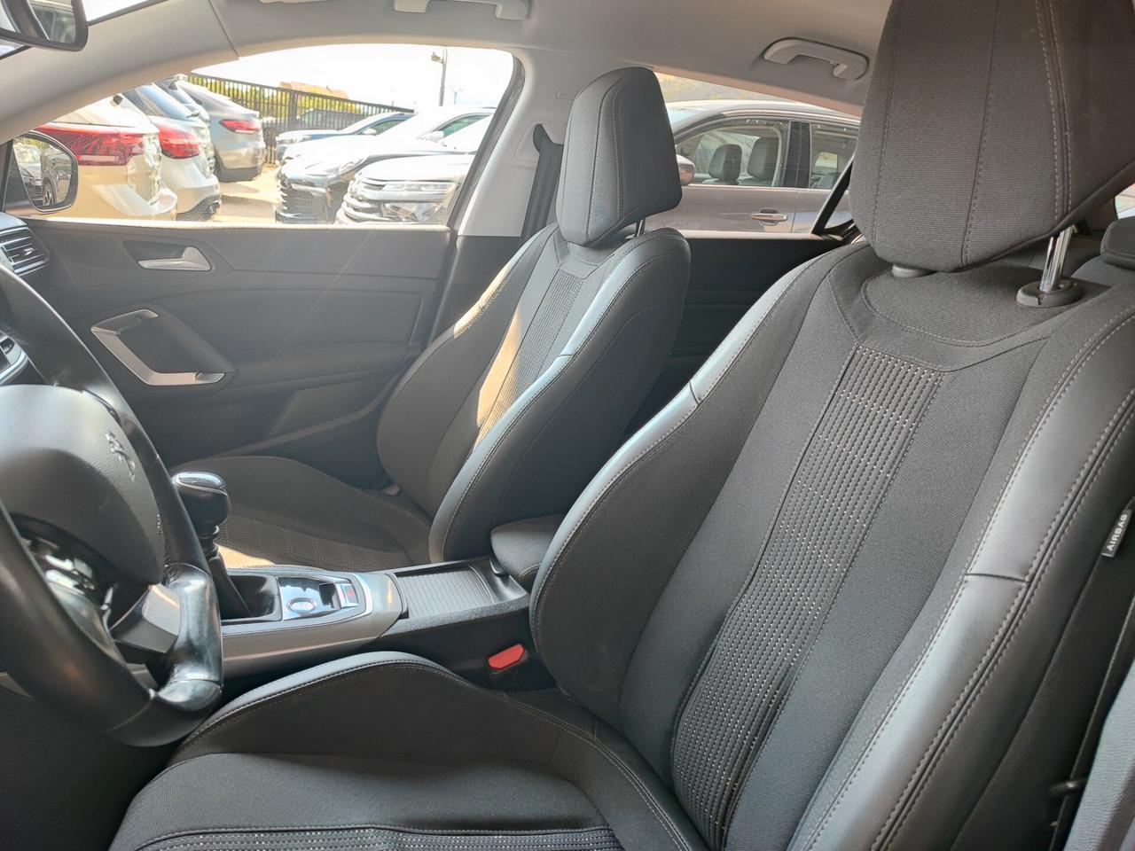 Peugeot 308 PureTech Turbo 130 S&S Allure