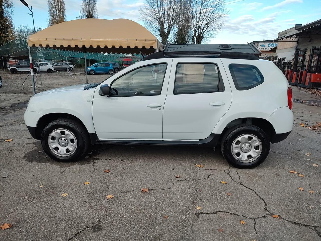 Dacia Duster 1.6 110CV 4x2 GPL Lauréate, EURO 5A, CON SCADENZA 2032, OK NEOPATENTATI, GARANZIA L.12 MESI