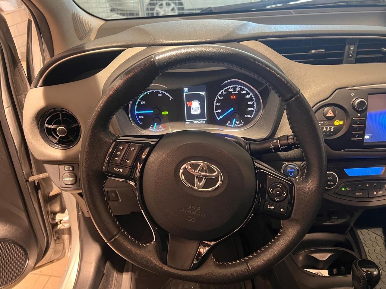 Toyota Yaris 1.5 Hybrid 5 porte Cool 2018