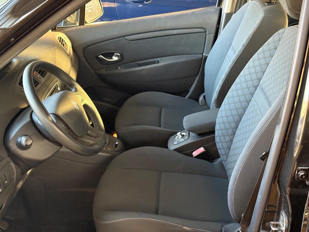 Renault Scenic Scénic X-Mod 1.6 Attractive