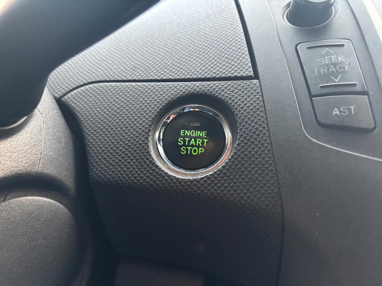 Toyota Yaris 1.0 5 porte Sol