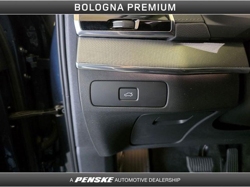 Volvo XC90 XC90 B5 (d) AWD automatico 7 posti Plus Dark