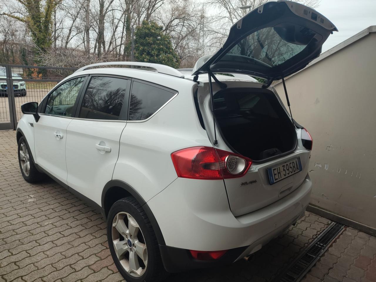 FORD KUGA 4WD DIESEL AUTOMATICA TETTO PANORAMICO FULL